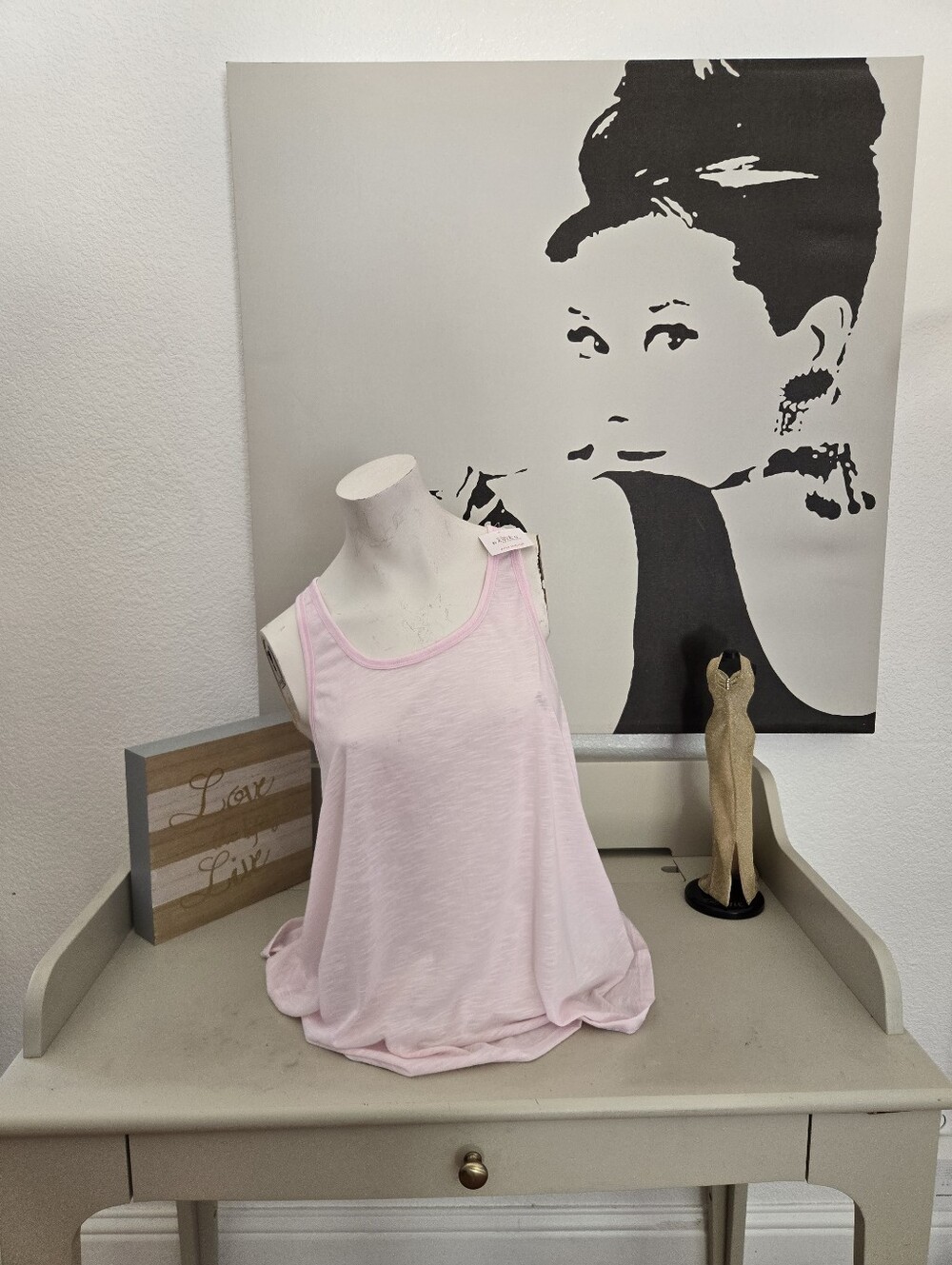 NWT Sexy Basics Light Pink Women’s Tank Top - Size 3XL